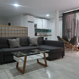 J & E Center Appartement Málaga