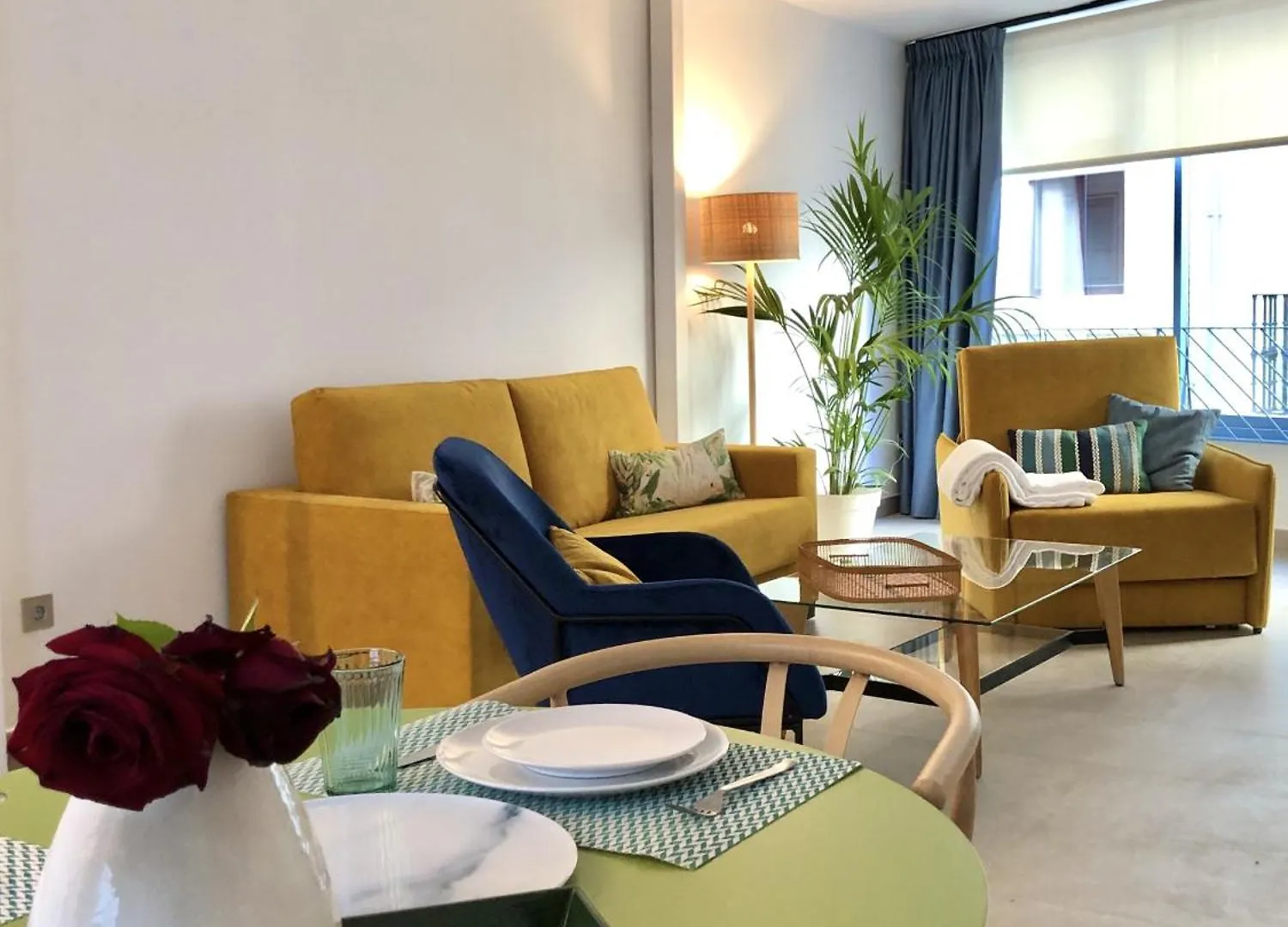 Patiodeluz - Stylish Apartments In Parraga 13 Granada Spain