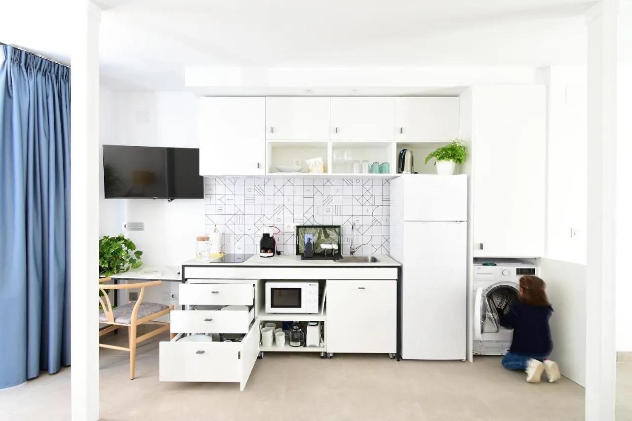Patiodeluz - Stylish Apartments In Parraga 13 Granada